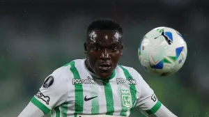Soccer Football - Copa Libertadores - Group Stage - Atletico Nacional v Internacional - Estadio Atanasio Girardot, Medellin, Colombia - May 8, 2025 Atletico Nacional's Kevin Viveros in action REUTERS/Luisa Gonzalez