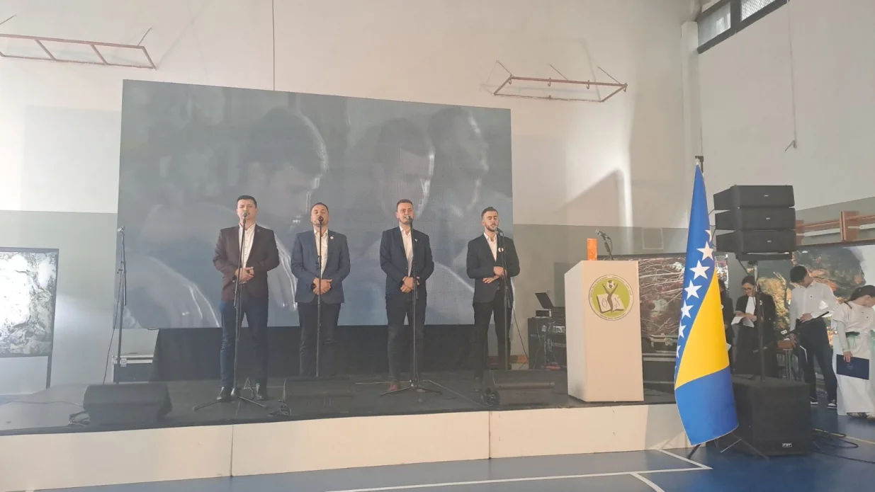 U Osnovnoj školi "Osman Nakaš" obilježena 30. godišnjica genocida u Srebrenici//