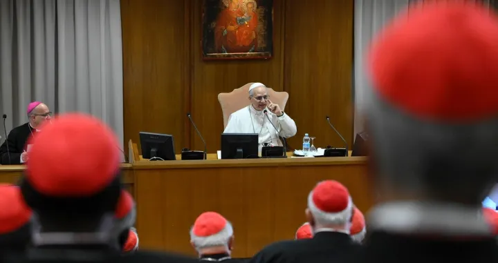 Papa Lav XIV iznio svoju viziju papinstva i identificirao umjetnu inteligenciju kao glavni izazov za čovječanstvo tokom govora pred kardinalima u Vatikanu//