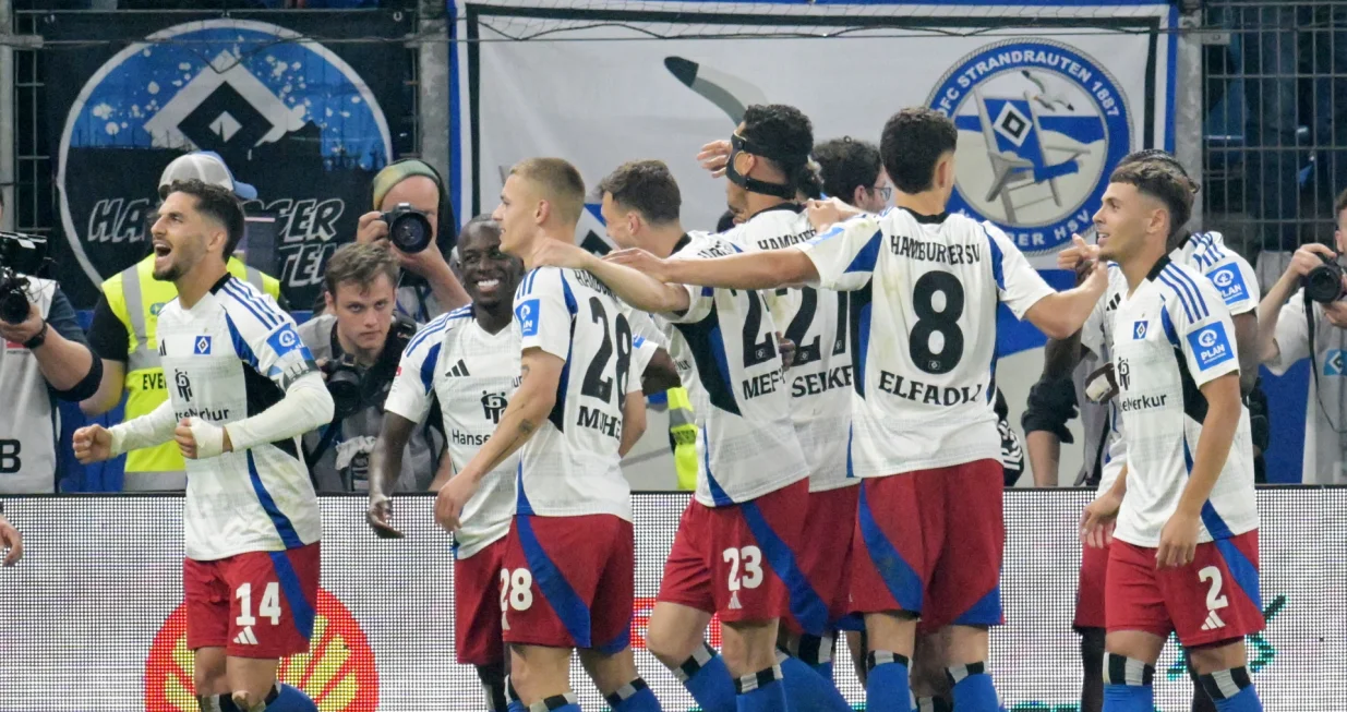 FOTO: REUTERS/Fabian Bimmer