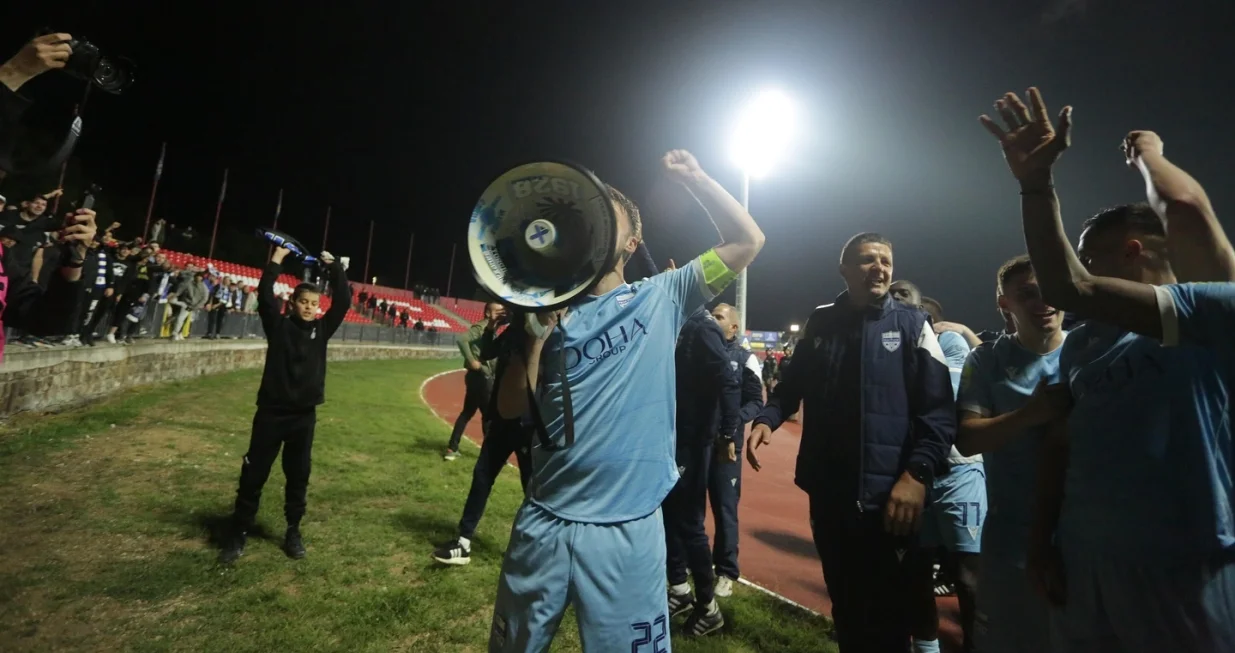 Adem Ljajić sa navijačima