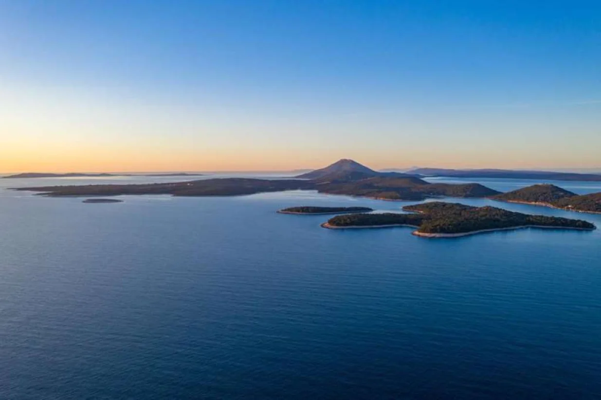 Otok Lošinj, Hrvatska/Dejan Jazvić