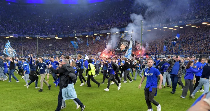 FOTO: REUTERS/Fabian Bimmer