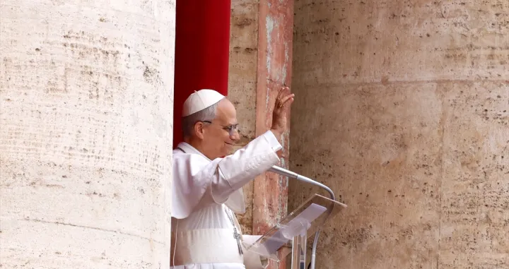 Prva molitva &quot;Regina Caeli&quot; novog pape Lava XIV s vjernicima okupljenima na Trgu svetoga Petra/Riccardo De Luca