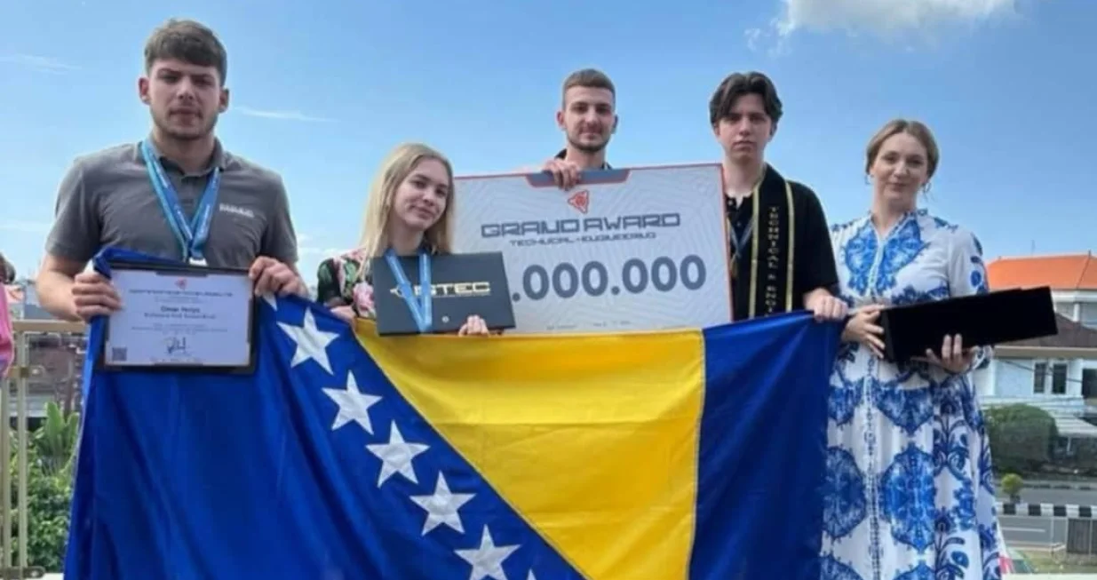 Mladi Bišćani osvojili zlato na Olimpijadi projekata u Indoneziji/