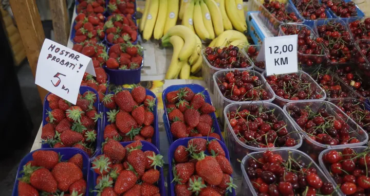 Voće cijene markale/Senad Gubelić