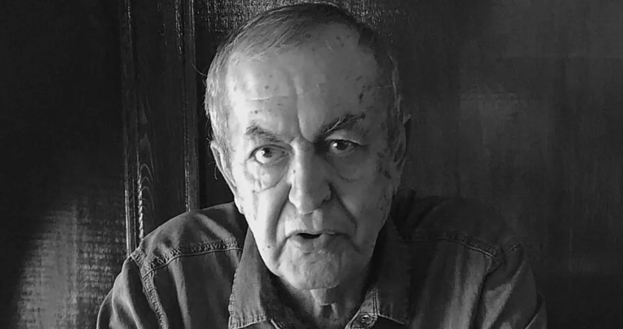 Izabran je da 1998. godine kao direktor formira i pokrene TVSA/