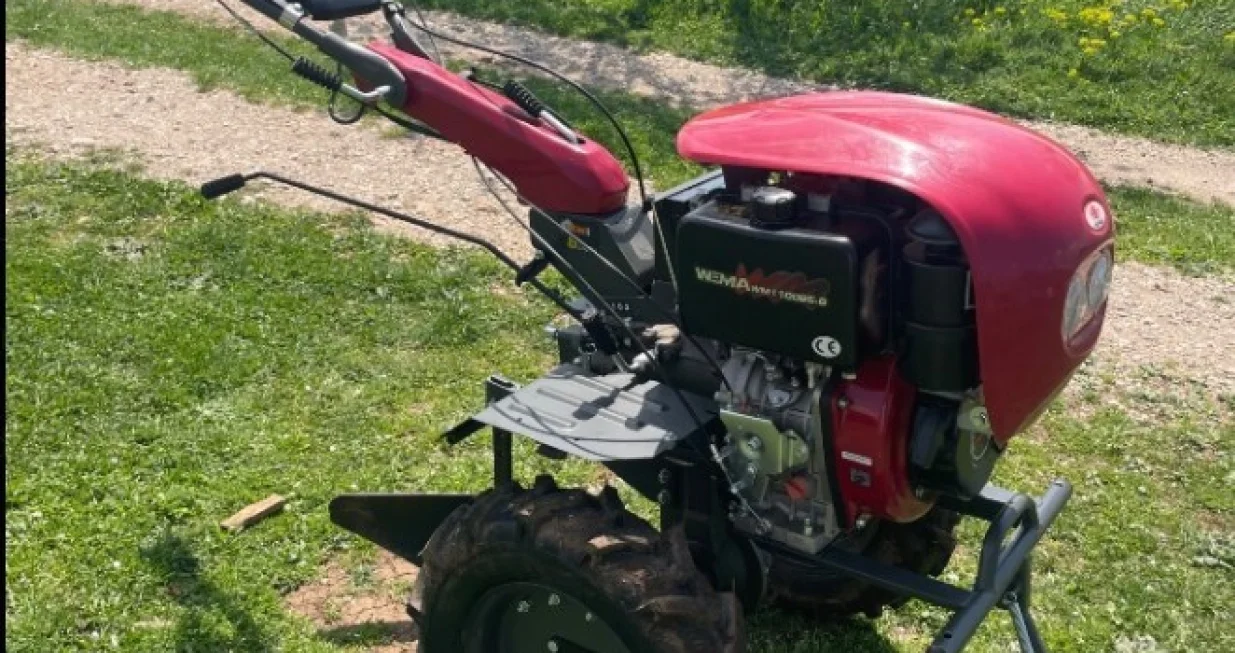 Motokultivator/Ilustracija//