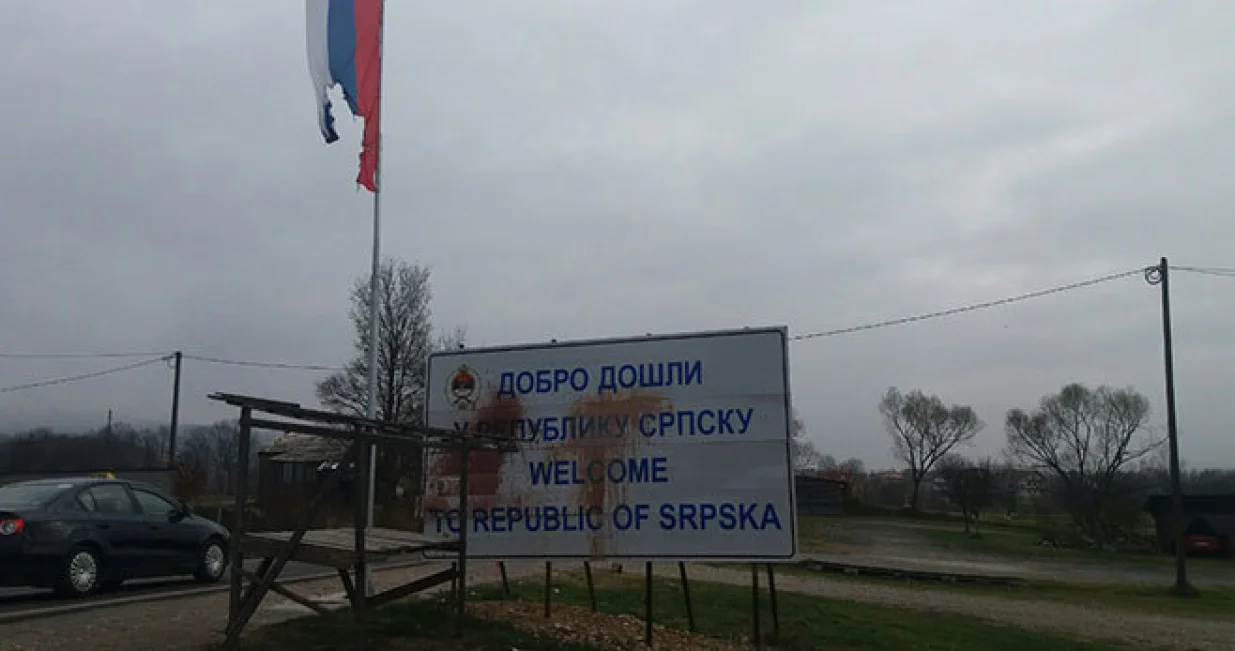 Uništena zastava RS-a/Prijedor24h/