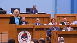 Željka Cvijanović; posebna sjednica NSRS//