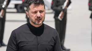 Ankara, Turska - 15. maj 2025:Predsjednik Ukrajine Volodimir Zelenski doputovao je u četvrtak u Ankaru gdje će se sastati s turskim predsjednikom Recepom Tayyipom Erdoganom, a potom i prisustvovati pregovorima s Rusijom u Istanbulu (Muhammed Selim Korkutata - Anadolu Agency)/