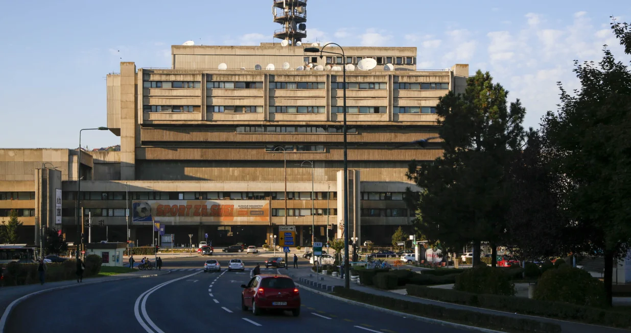 Sivi dom/Damir Deljo