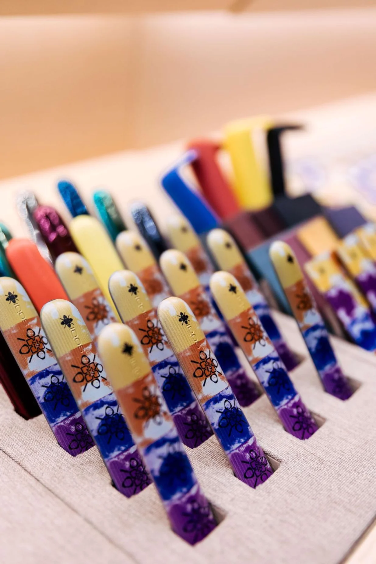 Predstavljen povod saradnje IQOS-a i Marka Fehera u Sarajevu: Curious X kao prostor gdje znatiželja postaje umjetnost//