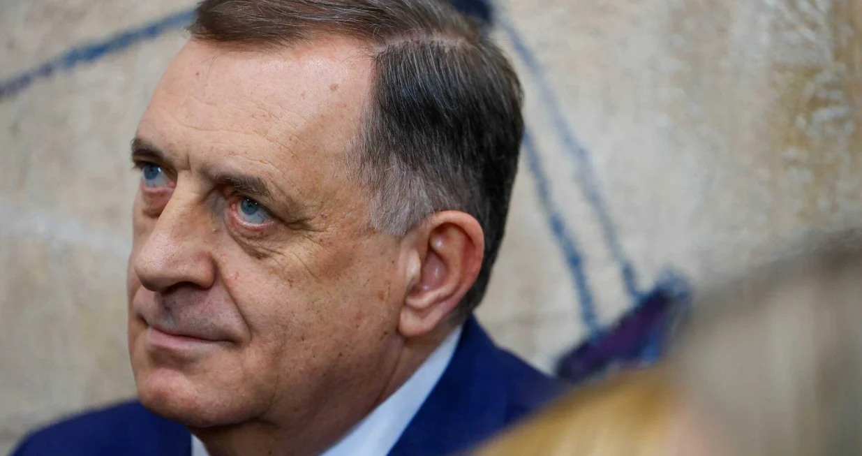 U Istočnom Sarajevu, 24. aprila 2025. godine, predsjednik bosanskohercegovačkog entiteta RS Milorad Dodik svečano je otvorio zgradu Rektorata i Muzičke akademije Univerziteta u Istočnom Sarajevu/Damir Deljo