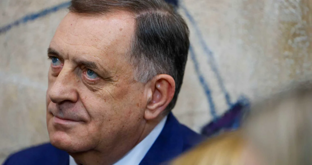 U Istočnom Sarajevu, 24. aprila 2025. godine, predsjednik bosanskohercegovačkog entiteta RS Milorad Dodik svečano je otvorio zgradu Rektorata i Muzičke akademije Univerziteta u Istočnom Sarajevu/Damir Deljo