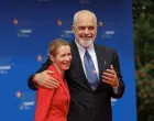 Albanian Prime Minister Edi Rama welcomes High Representative of the European Union for Foreign Affairs and Security Policy Kaja Kallas during the European Political Community Summit at Skanderbeg Square in Tirana, Albania, May 16, 2025. REUTERS/Valdrin Xhemaj/Valdrin Xhemaj