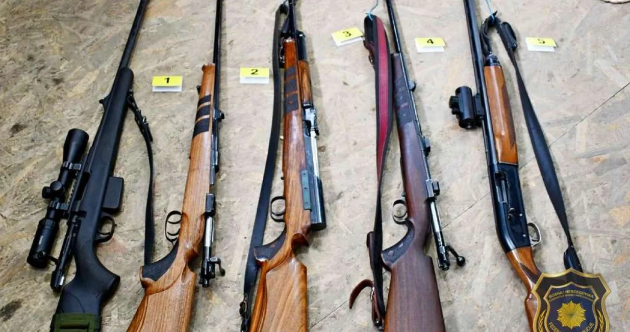 Oduzeto oružje/FUP//