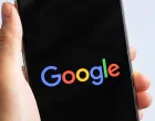 epa08883754 A close-up shows 'Google' logo on a smartphone in Berlin, Germany, 07 July 2020 (reissued 14 December 2020). Google services, including Gmail and Youtube experienced a worldwide outage briefly on 14 December. EPA/HAYOUNG JEON *** Local Caption *** 56200406/Hayoung Jeon