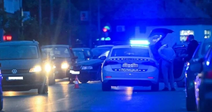 Saobraćajna nesreća u Bijeljini, sudar mopeda i putničkog vozila//