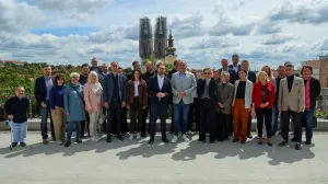 16.05.2025., Zagreb -Plato Gradec. Konferencija za medije na kojoj su zajednicki kandidati Mozemo! i SDP-a za gradonacelnika Grada Zagreba Tomislava Tomasevica i predsjednik SDP-a Sinise Hajdasa Doncica uputili zavrsne poruke uoci izbora za gradonacelnika i Gradsku skupstinu Grada Zagreba. Photo: Sanjin Strukic/PIXSELL/Sanjin Strukic/pixsell