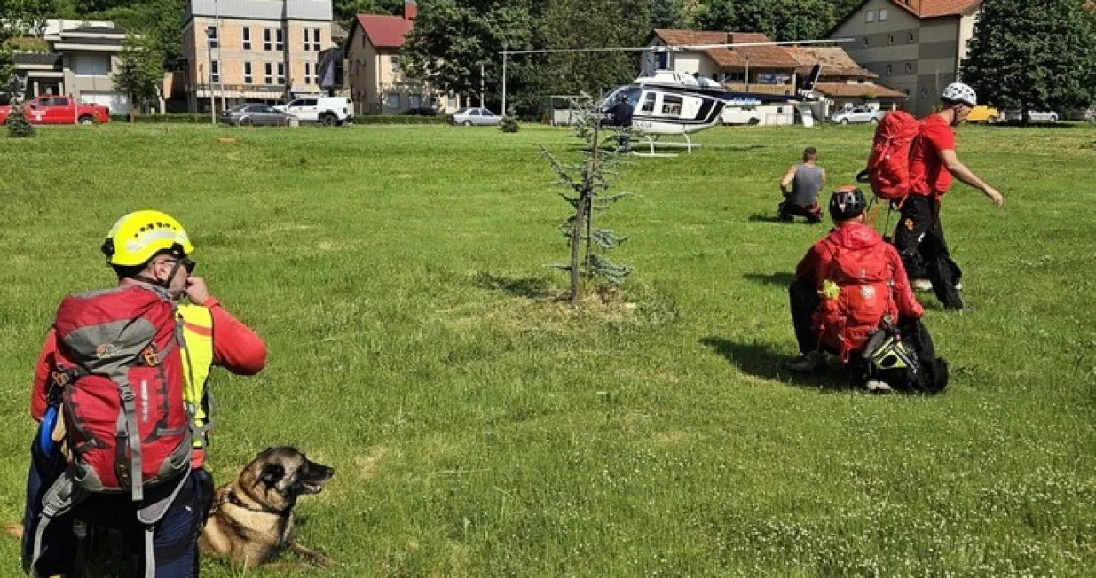 Timovi se usmjeravaju na specifične lokacije radi daljnje pretrage/Facebook