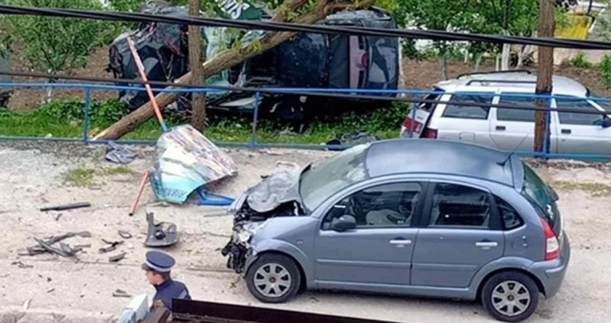 Vozilo je prvo udarilo dva parkirana auta/Nezavisne novine