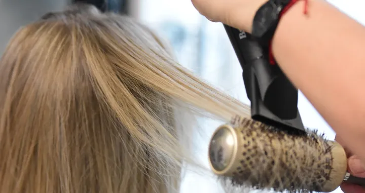 Želite li istaknuti pojedine crte lica, poslušajte savjete stručnjaka za kosu/Pixabay