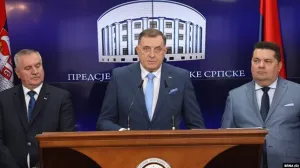 Radovan Višković, Milorad Dodik, Nenad Stevandić/Srna