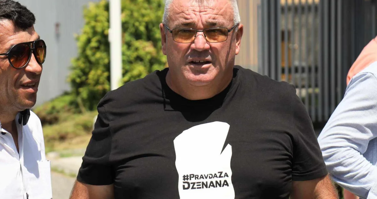 Muriz Memić:/Senad Gubelić/