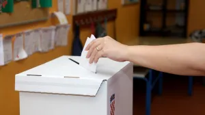 Izbori u Hrvatskoj, izbori za Evropski parlament, glasanje, glasački listić, glasačka kutija, Hrvati iz BiH glasanje/Anadolija/
