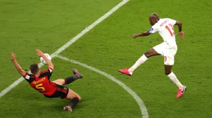 epa10323628 Jan Vertonghen (L) of Belgium in action against Atiba Hutchinson of Canada during the FIFA World Cup 2022 group F soccer match between Belgium and Canada at Ahmad bin Ali Stadium in Doha, Qatar, 23 November 2022. EPA/Friedemann Vogel