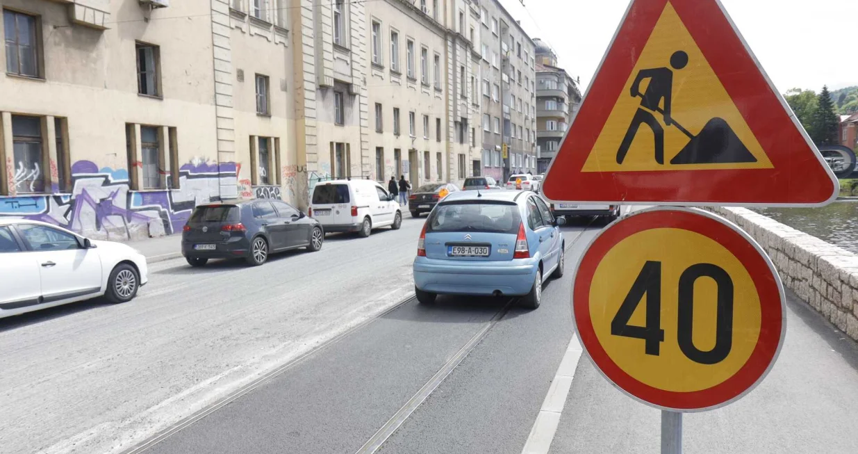 Nastavljeni radovi na obnovi glavne saobraćajnice u Sarajevu/Senad Gubelić
