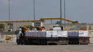 Trucks carrying aid, make their way to Gaza, at the Kerem Shalom crossing, on the Israeli side of the crossing, May 19, 2025 REUTERS/Ronen Zvulun/Ronen Zvulun