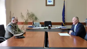 Ministar odbrane BiH Zukan Helez i vojni ataše Srbije u BiH, brigadir Srđan Čavić/Mo Bih