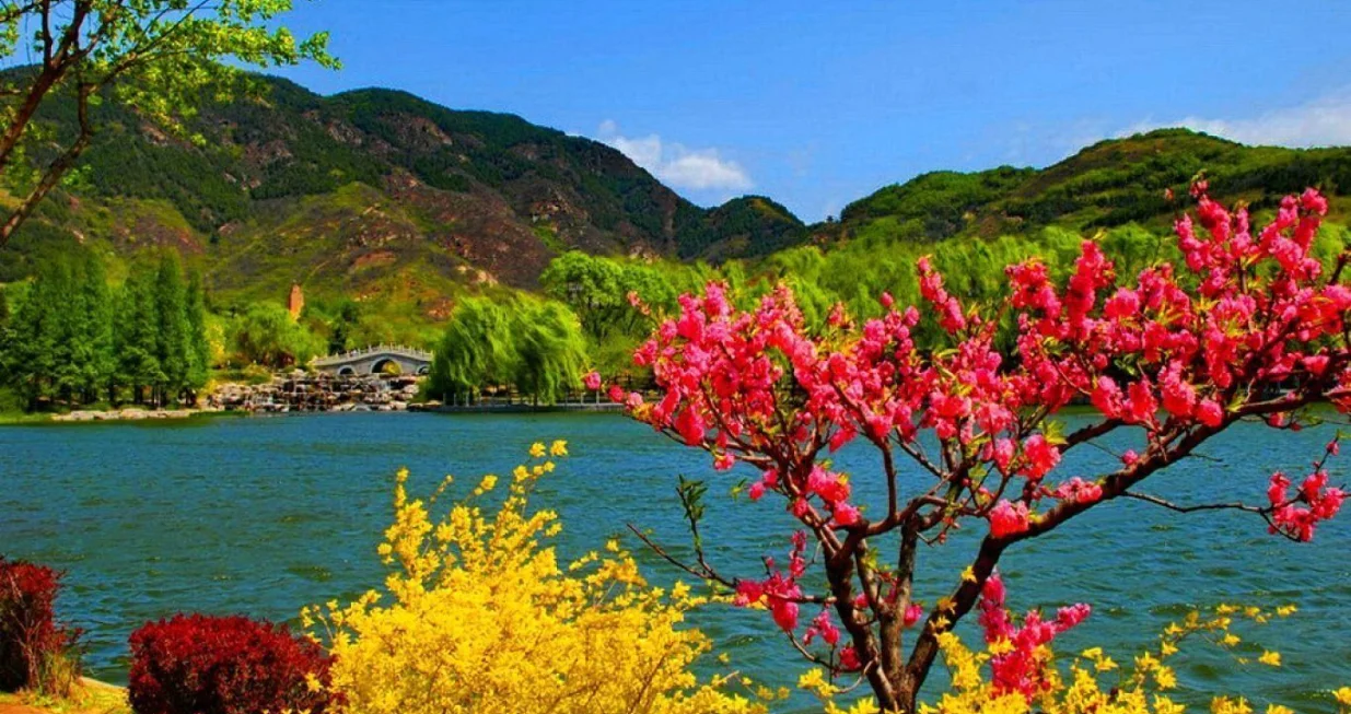 LJEPOTA PRIRODE DOSTOJNA RAJA: Kašmir je zemlja bajnih pejzaža i otvorenih ratnih strahova/