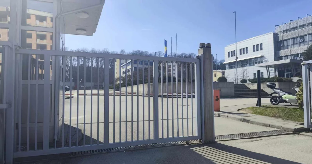 U sjedištu SIPA-e sasvim normalan radni dan/Kenan Ćosić