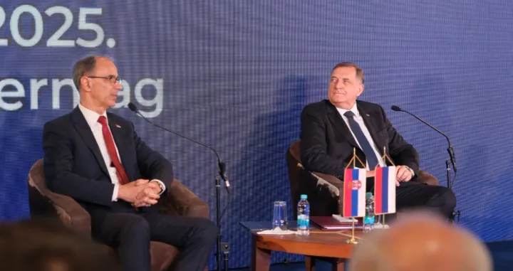 Premijer Srbije Đuro Macut i predsjednik RS-a Milorad Dodik, Ekonomski forum Jahorina 2025/X. Com