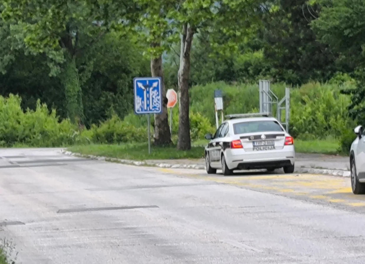 MUP KS na Dobrinji, patrola, policija/X.com