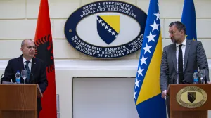 Sarajevo, BiH - 21. maj 2025: Albanija ponavlja snažno protivljenje secionističkoj retorici i unilateralnim potezima pojedinaca koji ugrožavaju teritorijalni integritet i ustavni poredak Bosne i Hercegovine i odredbe mirovnog sporazuma iz Dejtona, poručio je ministar vanjskih poslova Igli Hasani u Sarajevu (Denis Zuberi - Anadolu Agency)/