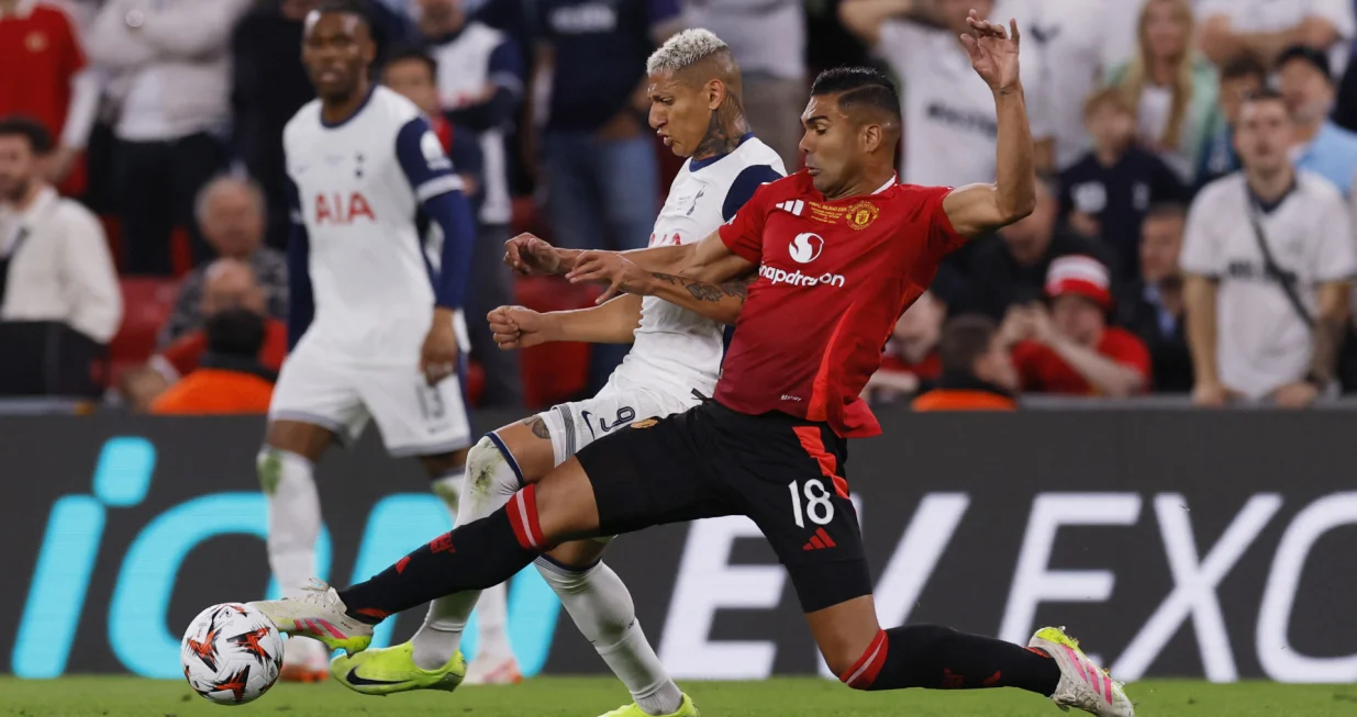 FOTO: REUTERS/Andrew Couldridge