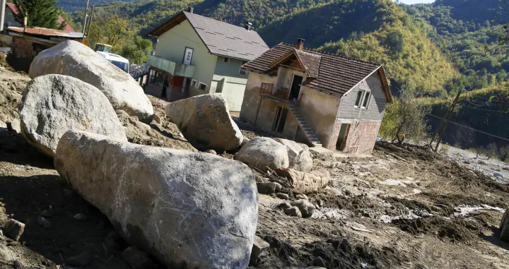 Selo Zlate stanje/Damir Deljo