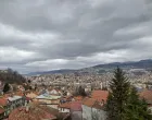 Oblačno vrijeme panorama Sarajeva/Damir Deljo
