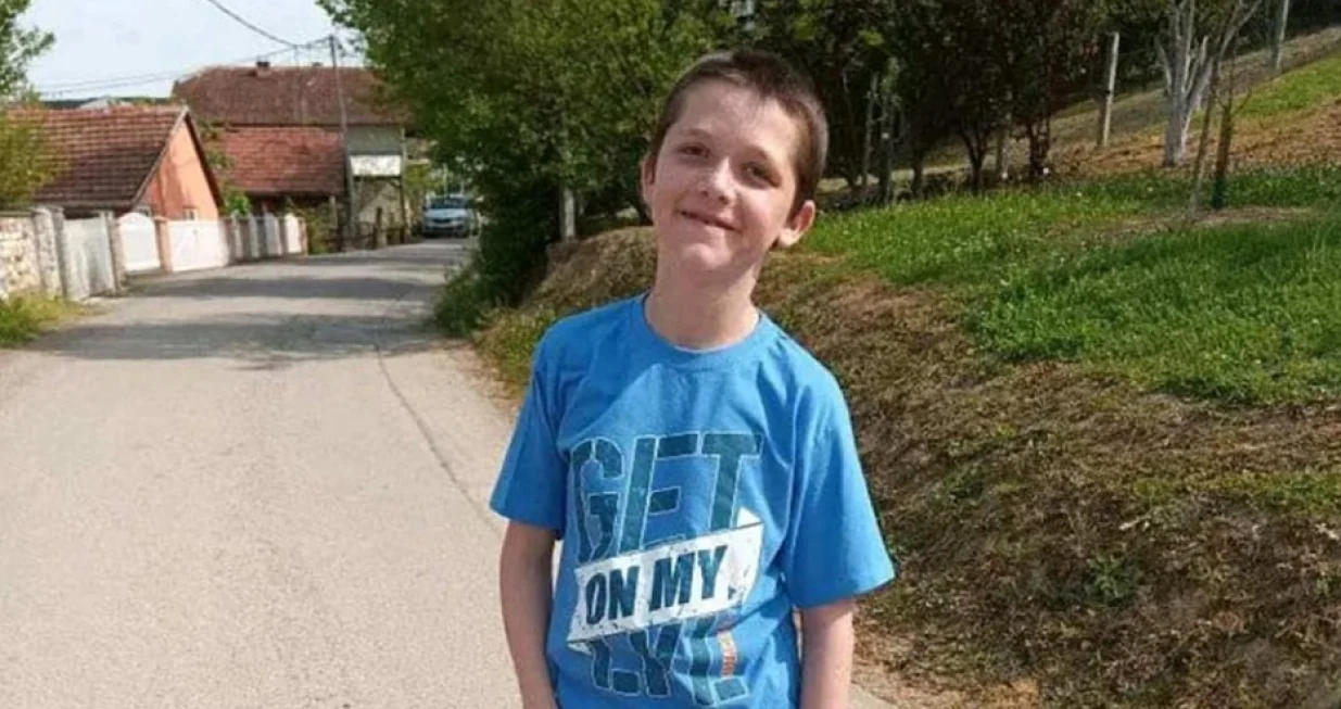 Seudin Husić, dječak, bolest/