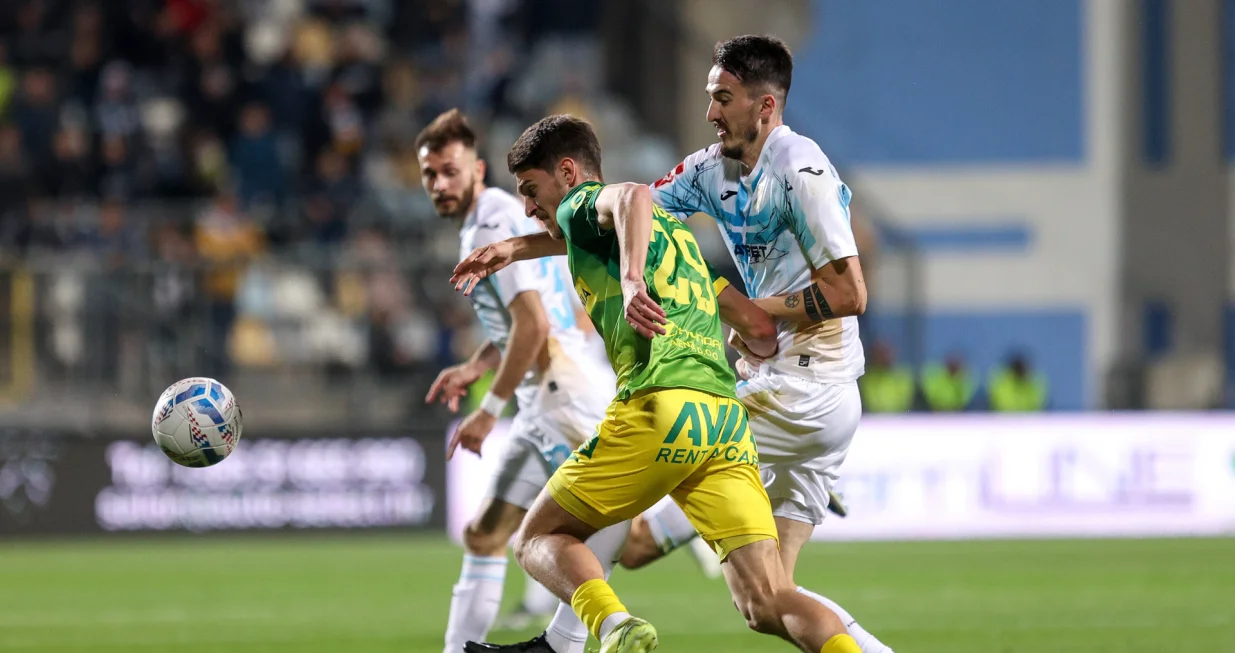 02.04.2025., stadion Rujevica, Rijeka - SuperSport Hrvatski nogometni kup 2024/2025, polufinale, HNK Rijeka - NK Istra 1961. George Gagua i Stjepan Radeljic. Photo: Nel Pavletic/PIXSELL