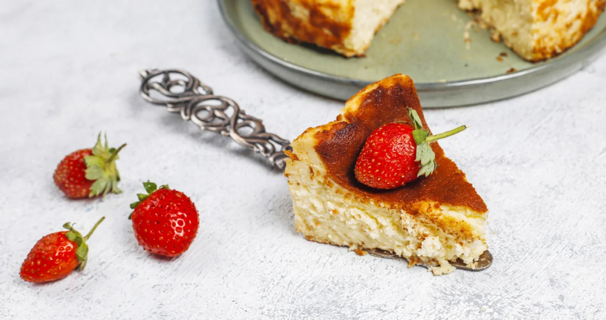 Neodoljiva kremasta poslastica/Freepik