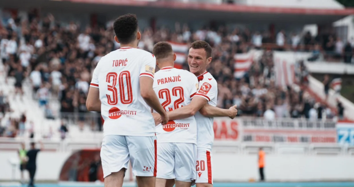 Slavlje Plemića nakon gola (FOTO: HŠK Zrinjski)