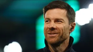 FILE PHOTO: Soccer Football - DFB Cup - Semi Final - Arminia Bielefeld v Bayer Leverkusen - Bielefelder Alm, Bielefeld, Germany - April 1, 2025 Bayer Leverkusen coach Xabi Alonso before the match REUTERS/Thilo Schmuelgen DFB REGULATIONS PROHIBIT ANY USE OF PHOTOGRAPHS AS IMAGE SEQUENCES AND/OR QUASI-VIDEO./File Photo
