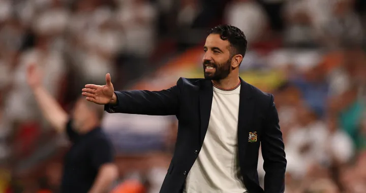 Soccer Football - Europa League - Final - Tottenham Hotspur v Manchester United - San Mames, Bilbao, Spain - May 21, 2025 Manchester United manager Ruben Amorim reacts REUTERS/Isabel Infantes