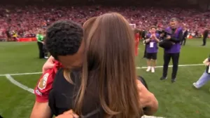 Trent Alexander-Arnold zaplakao na oproštaju (FOTO: Screenshot)
