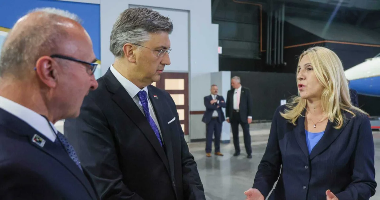 Gordan Grlić-Radman, Andrej Plenković i Željka Cvijanović u Daytonu//